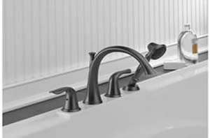 Delta Lahara Roman Tub With Handshower Trim